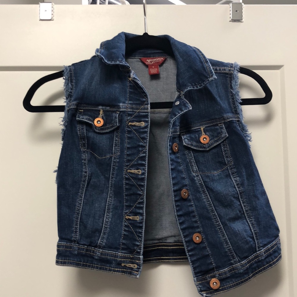 Cut off jean vest